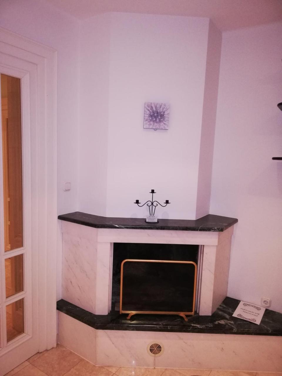 Pero Panzio Bed and Breakfast Debrecen Buitenkant foto