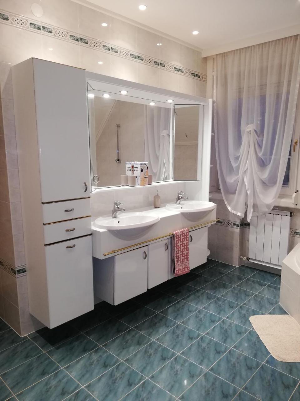 Pero Panzio Bed and Breakfast Debrecen Buitenkant foto